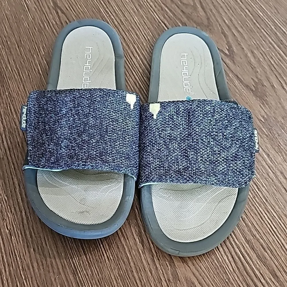 - Mens Hey Dude‎ Slides size 9